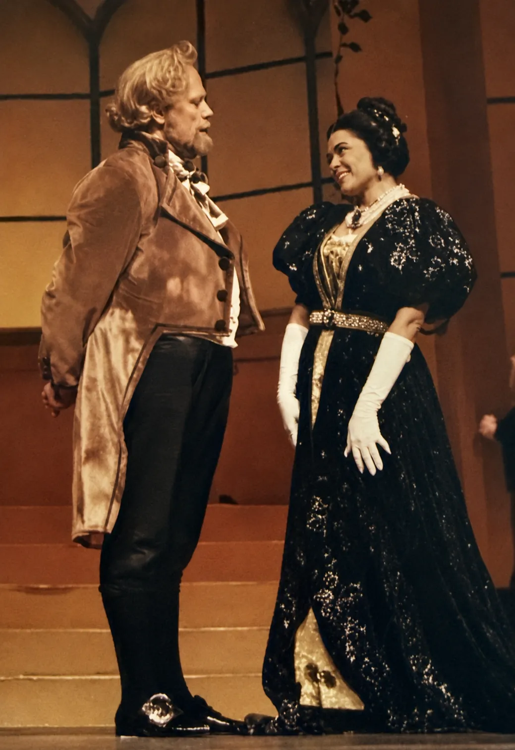 Paul Plishka y Melba Ramos en Don Pasquale, 1995.